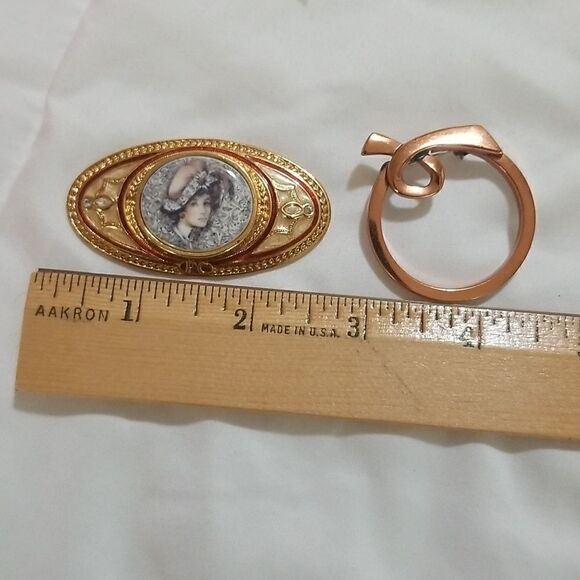 vintage broach lot of 2 estate sale find - Picture 9 of 11
